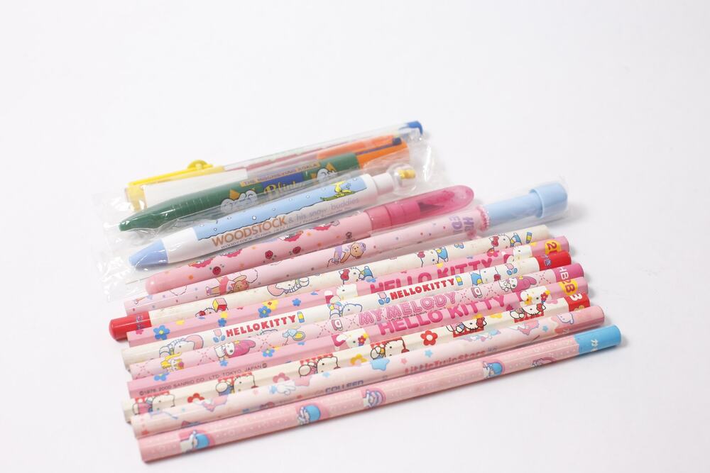 Japan Sanrio Vintage Pencil and Pen Lot School Drawing Writing ~ 260930-WH 1186